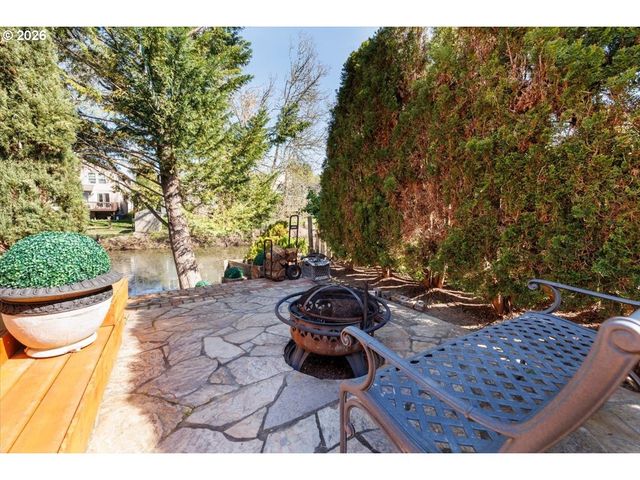 6805 Se 68TH Ct, Hillsboro, OR 97123