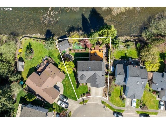 6805 Se 68TH Ct, Hillsboro, OR 97123