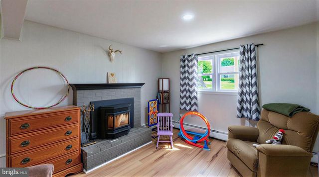 1227 GRANDVIEW CIR, Pottstown, PA 19465