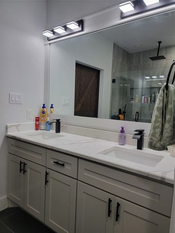 3207 30th Street, Fort Worth, TX 76106