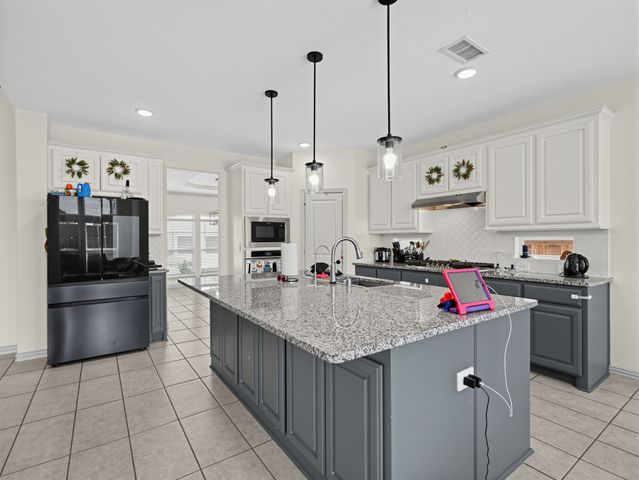 1313 Cascade Lane, Forney, TX 75126
