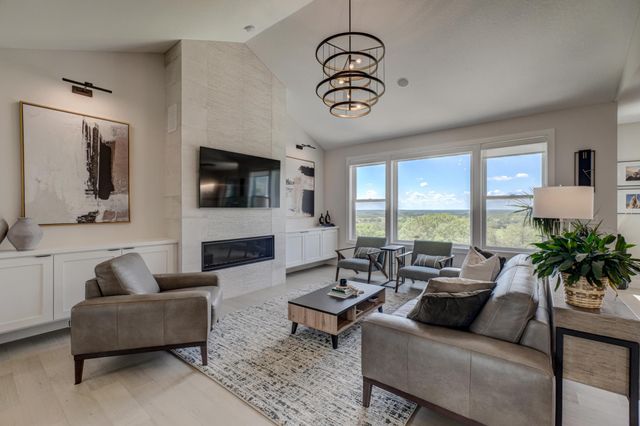 416 Eagle Bluff Drive, Hudson, WI 54016