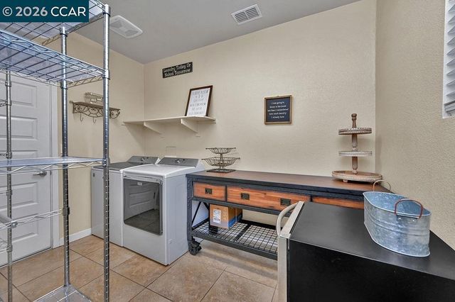 621 Allagash Ct, Oakley, CA 94561