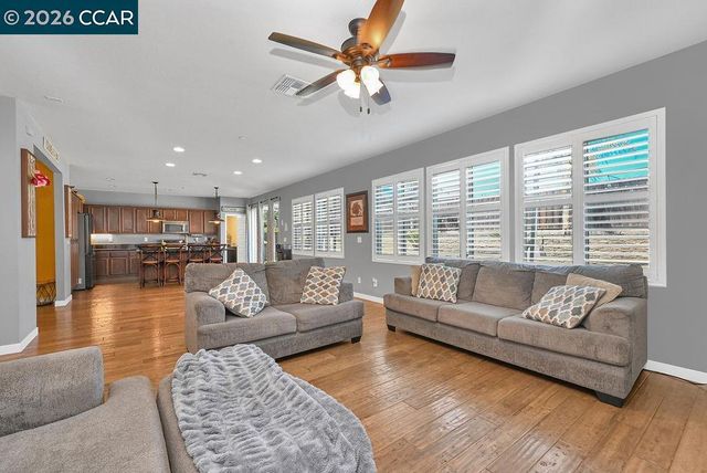621 Allagash Ct, Oakley, CA 94561