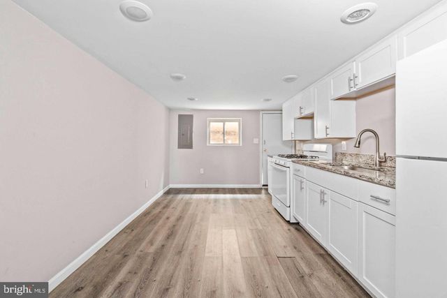 2815 E MADISON ST, Baltimore, MD 21205