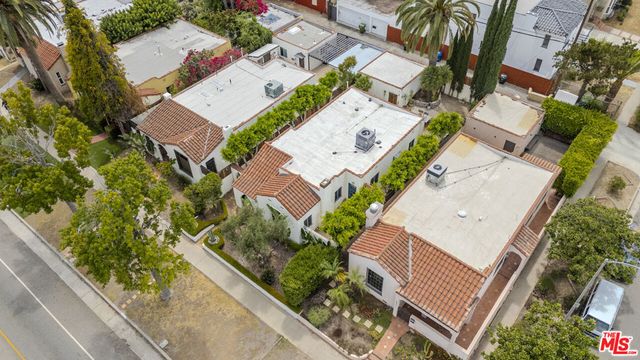 1555 S Crescent Heights Boulevard, Los Angeles, CA 90035