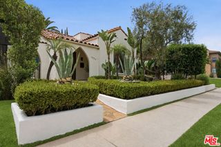 1555 S Crescent Heights Boulevard, Los Angeles, CA 90035