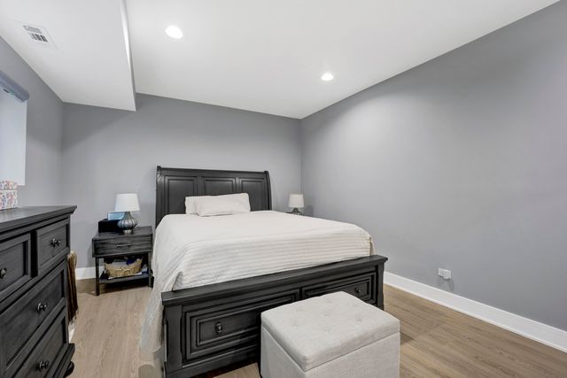 27W180 Cooley Avenue, Winfield, IL 60190