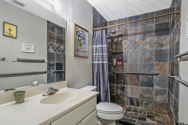 201 Elmwood Lane, Holly Lake Ranch, TX 75765