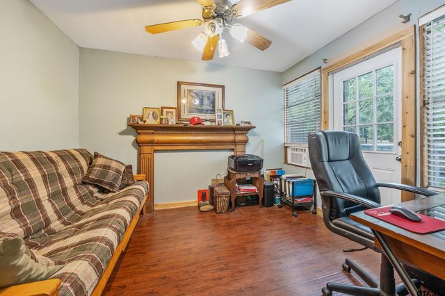 201 Elmwood Lane, Holly Lake Ranch, TX 75765