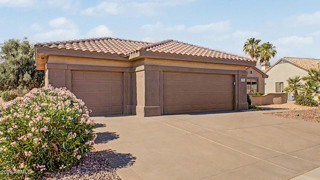 15764 W SPRING TREE Way, Surprise, AZ 85374