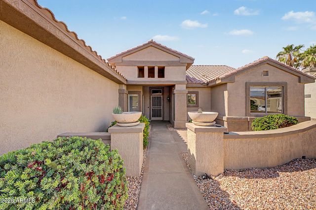 15764 W SPRING TREE Way, Surprise, AZ 85374