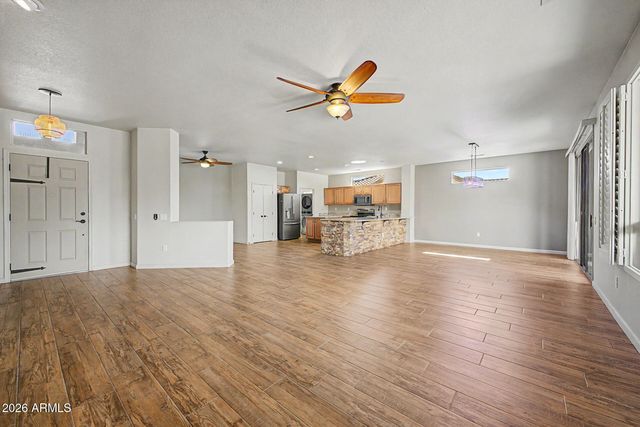 15764 W SPRING TREE Way, Surprise, AZ 85374