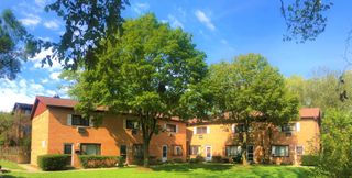 310 Duane Street, Glen Ellyn, IL 60137