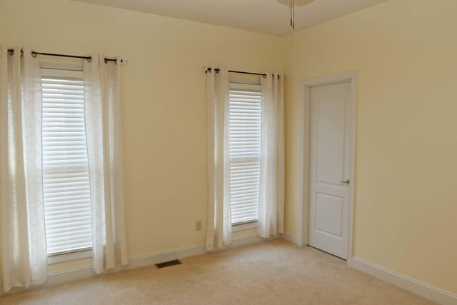123 Kingston Drive, Georgetown, KY 40324