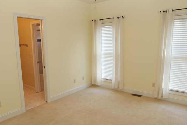 123 Kingston Drive, Georgetown, KY 40324