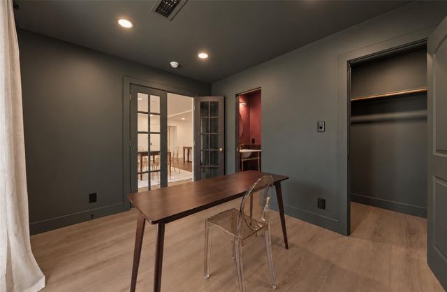 10111 Kerrwood Lane, Houston, TX 77080