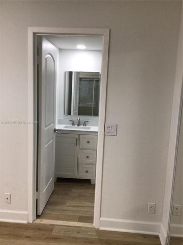 675 Monaco O 675, Delray Beach, FL 33446