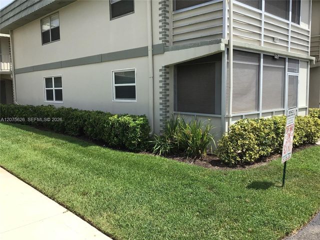 675 Monaco O 675, Delray Beach, FL 33446