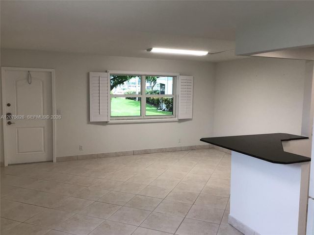 675 Monaco O 675, Delray Beach, FL 33446
