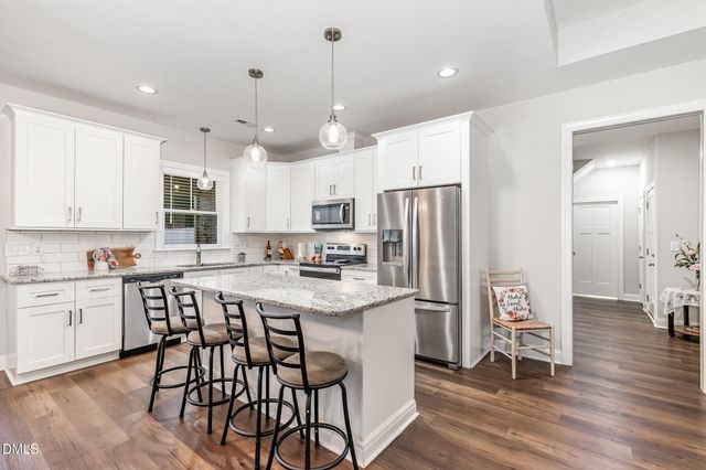 130 Pecan Valley Way, Four Oaks, NC 27524