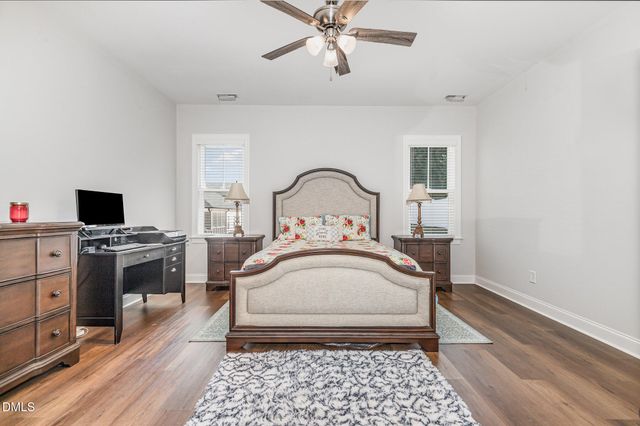 130 Pecan Valley Way, Four Oaks, NC 27524