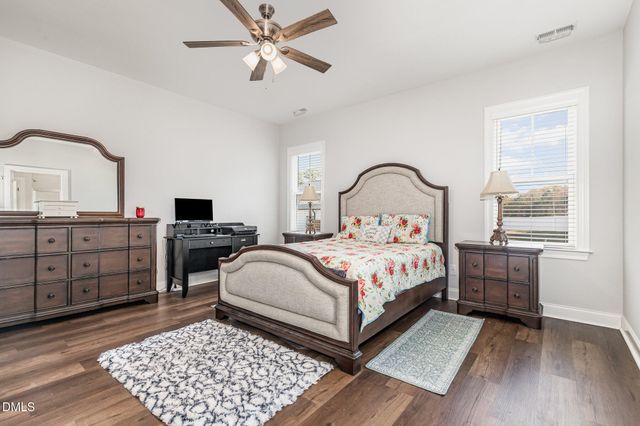 130 Pecan Valley Way, Four Oaks, NC 27524