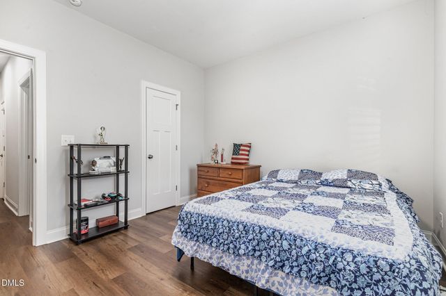130 Pecan Valley Way, Four Oaks, NC 27524
