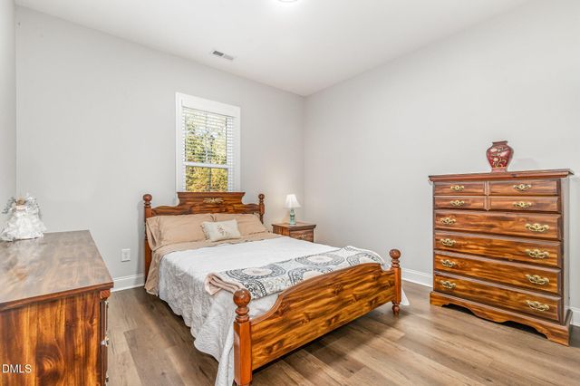 130 Pecan Valley Way, Four Oaks, NC 27524