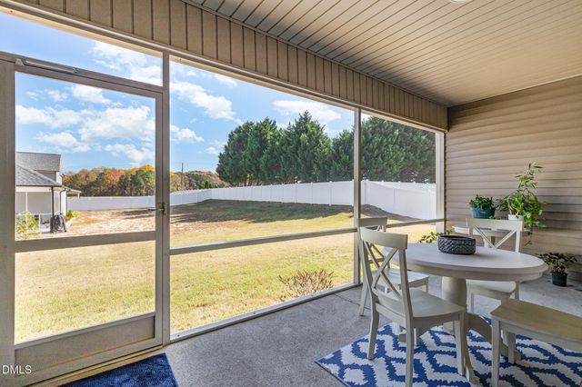 130 Pecan Valley Way, Four Oaks, NC 27524
