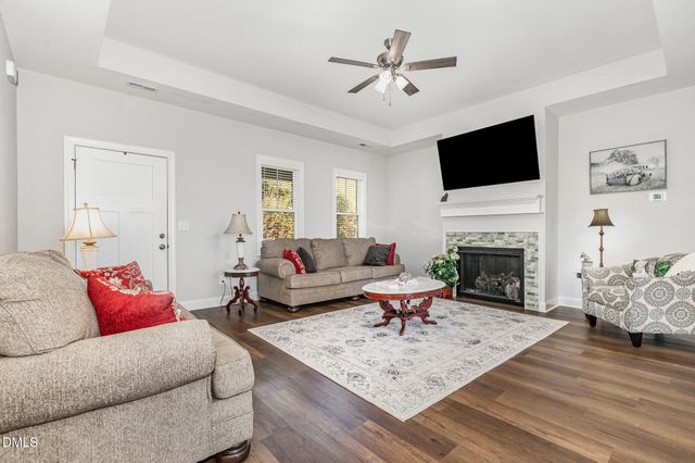 130 Pecan Valley Way, Four Oaks, NC 27524