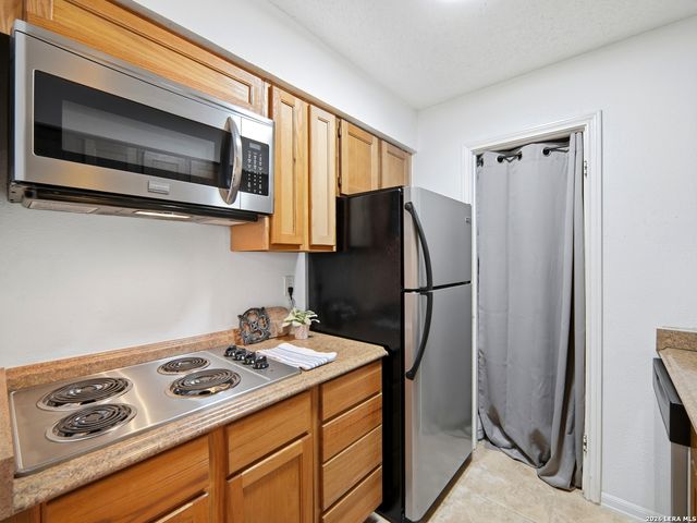 13018 Heimer Rd Apt 505, San Antonio, TX 78216
