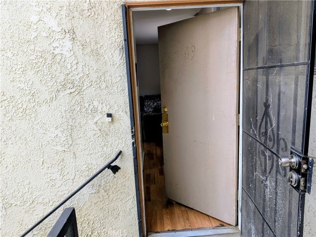 13080 Dronfield 49, Sylmar, CA 91342