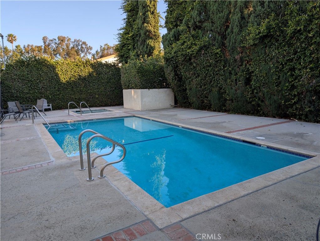 13080 Dronfield 49, Sylmar, CA 91342