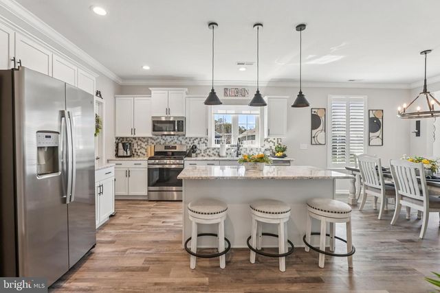 3478 CASTLETON DR, Williamstown, NJ 08094