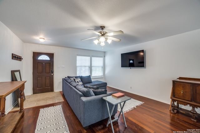 5770 Watercress, Leon Valley, TX 78238
