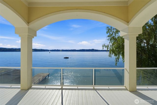 427 38th Avenue NE, Olympia, WA 98506
