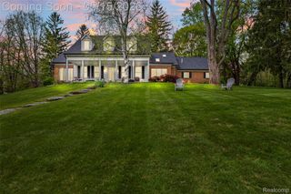 1101 Cripple Creek Lane, Rochester Hills, MI 48306
