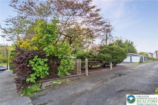137 17th Street West, Northampton Boro, PA 18067