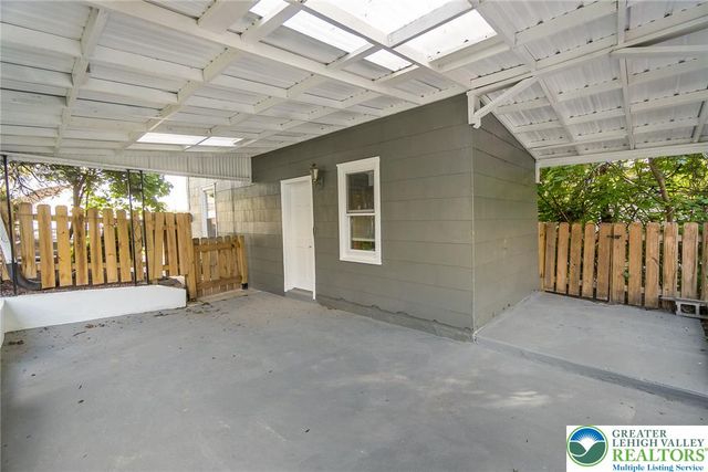 137 17th Street West, Northampton Boro, PA 18067