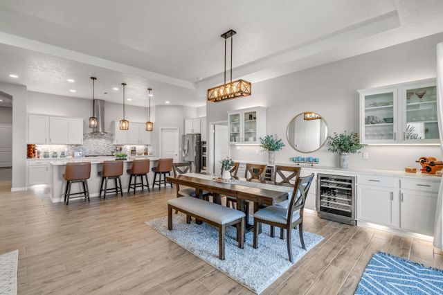 8848 Mancos Street NW, Albuquerque, NM 87114