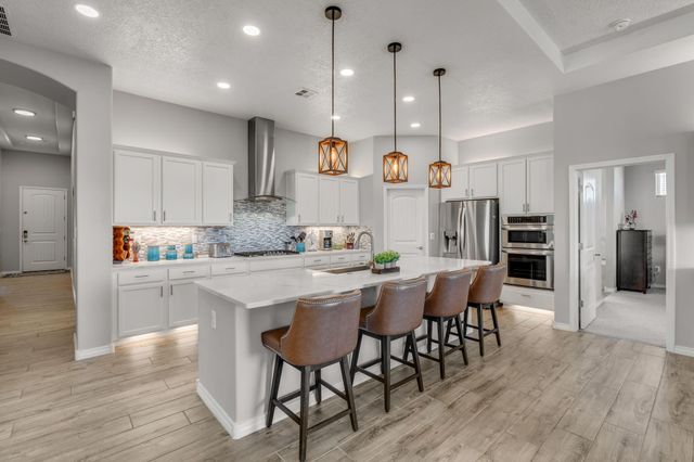 8848 Mancos Street NW, Albuquerque, NM 87114