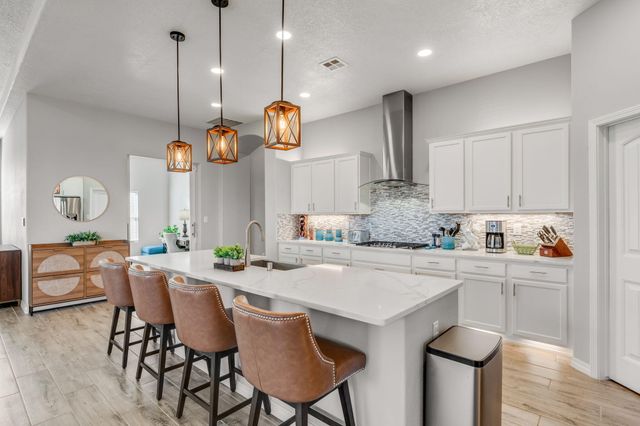 8848 Mancos Street NW, Albuquerque, NM 87114