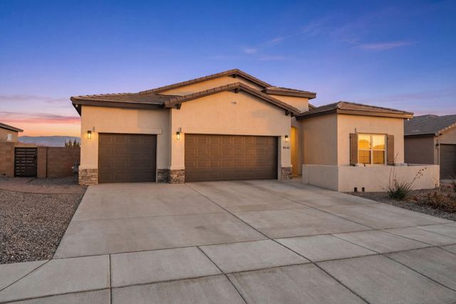 8848 Mancos Street NW, Albuquerque, NM 87114