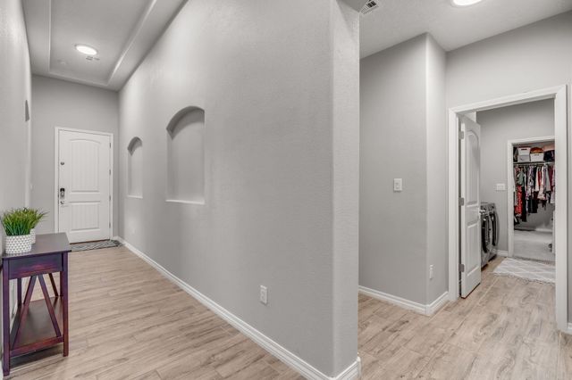 8848 Mancos Street NW, Albuquerque, NM 87114