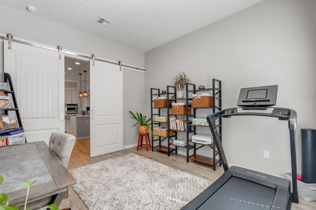 8848 Mancos Street NW, Albuquerque, NM 87114