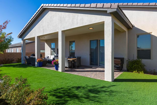 8848 Mancos Street NW, Albuquerque, NM 87114