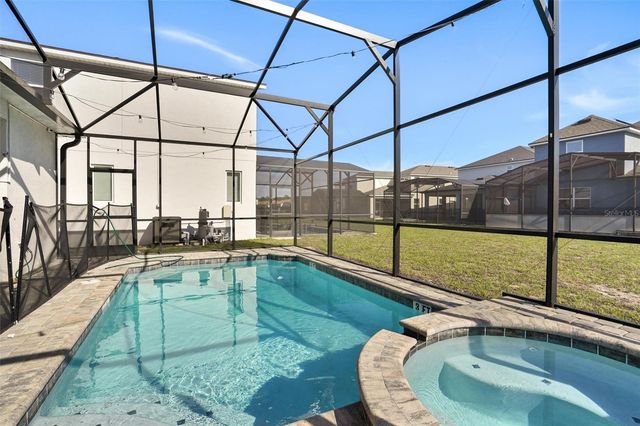 8918 TROPICAL HAVEN COURT, Kissimmee, FL 34747