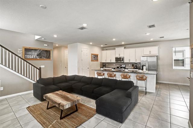 8918 TROPICAL HAVEN COURT, Kissimmee, FL 34747