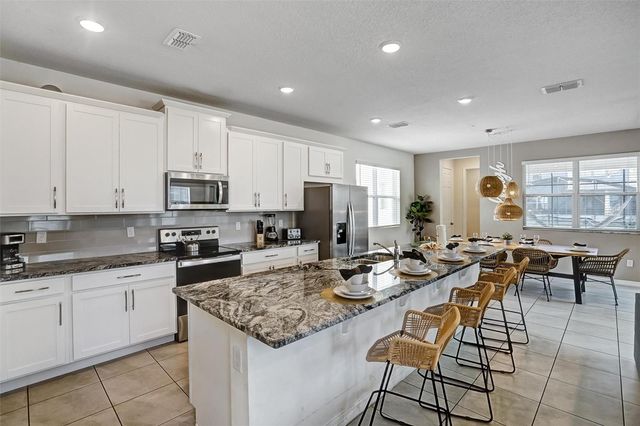 8918 TROPICAL HAVEN COURT, Kissimmee, FL 34747